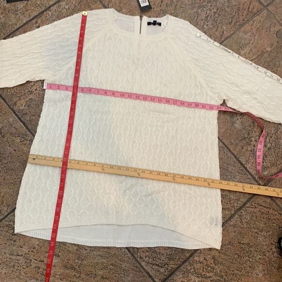 Verve Ami NEW Woman’s Sz 1X Ivory Scoop Neck Long Sleeve Zip Back Light Sweater - Picture 14 of 15